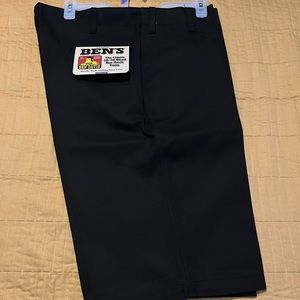 Brand new Ben Davis Shorts size 46 waist never worn.